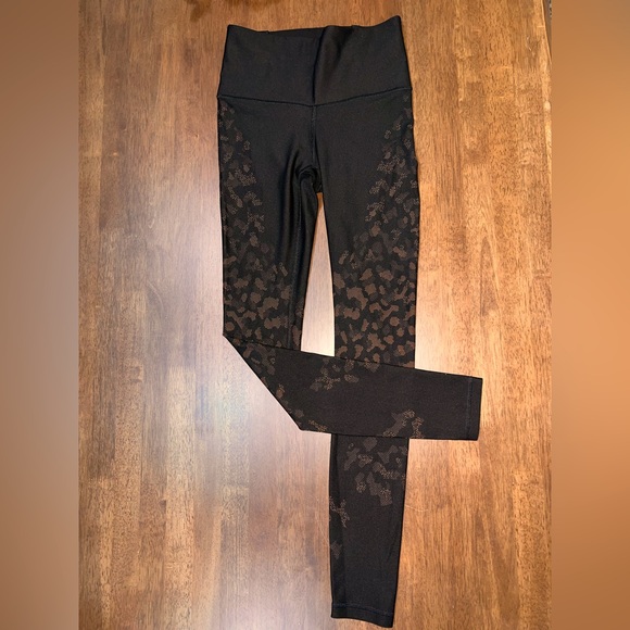 Lululemon Mapped Out High-Rise 28” Black Brick Camo SenseKnit Tight Sz 6 - Picture 2 of 9